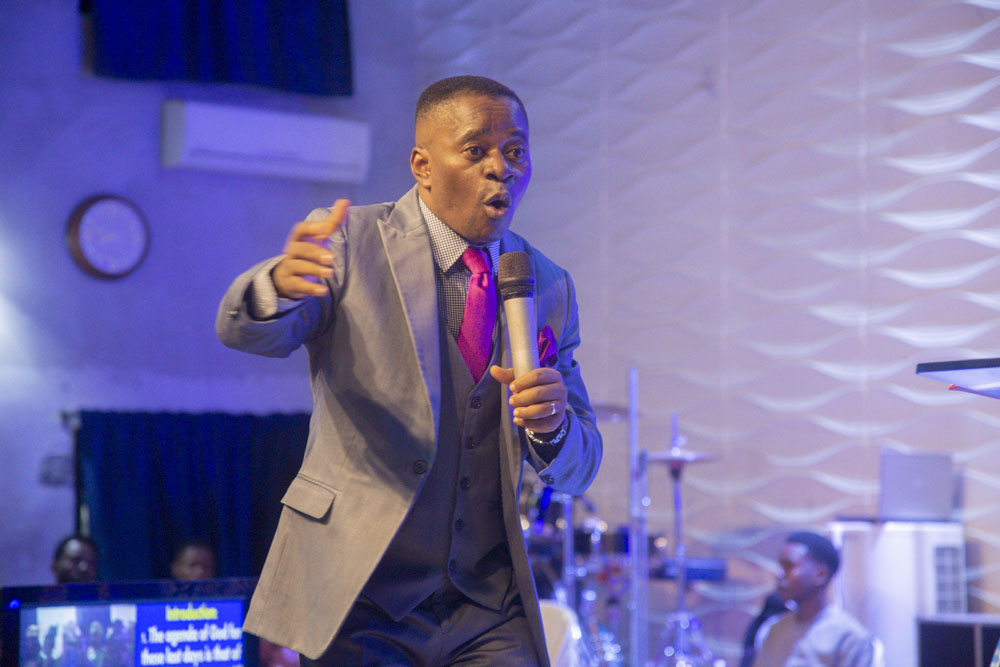 gigcglobal's tweet image. The agenda of God for the church in these last days is that of global dominion; to put His people in charge of every sector of the world. 

Preacher: Pastor Samuel Effiong
Title: Global Dominion: Rule Your World
Scriptures: Gen. 1:28; Jer. 1:10 

#GIGCService #TotalDominion