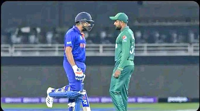 Zee_Khan09's tweet photo. Dear girls,
If any Guy replies uh today in between 7:00pm to 11:00pm,
then marry him.ππ
#PakVsInd π #4Legends
#AsiaCup https://t.co/CQQ2UTaOgR
