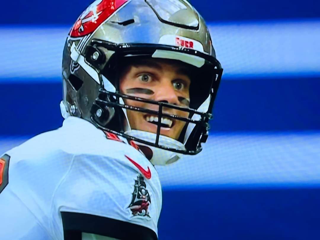 buccaneers_fans's tweet photo. I think Brady’s face shows he made the right decision coming back. 

The Goat loves football. https://t.co/iZftJCgG3B