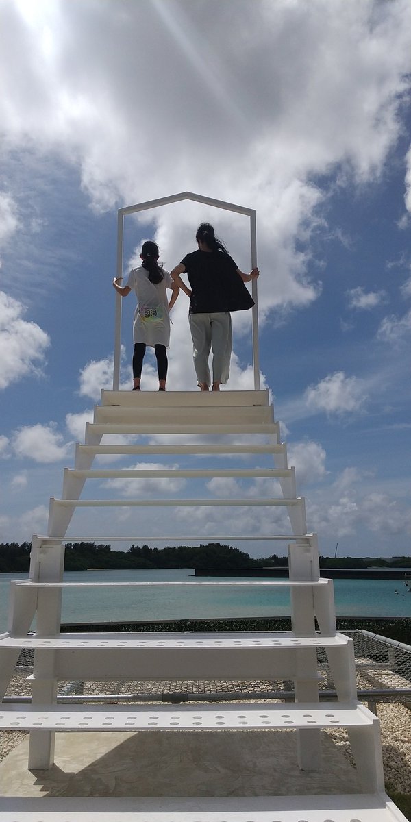 sato_a_h's tweet photo. あっという間の夏休み。
空と海と緑
#砂山ビーチ
#rescape
#sundomiyako https://t.co/CF9DXf7mCk