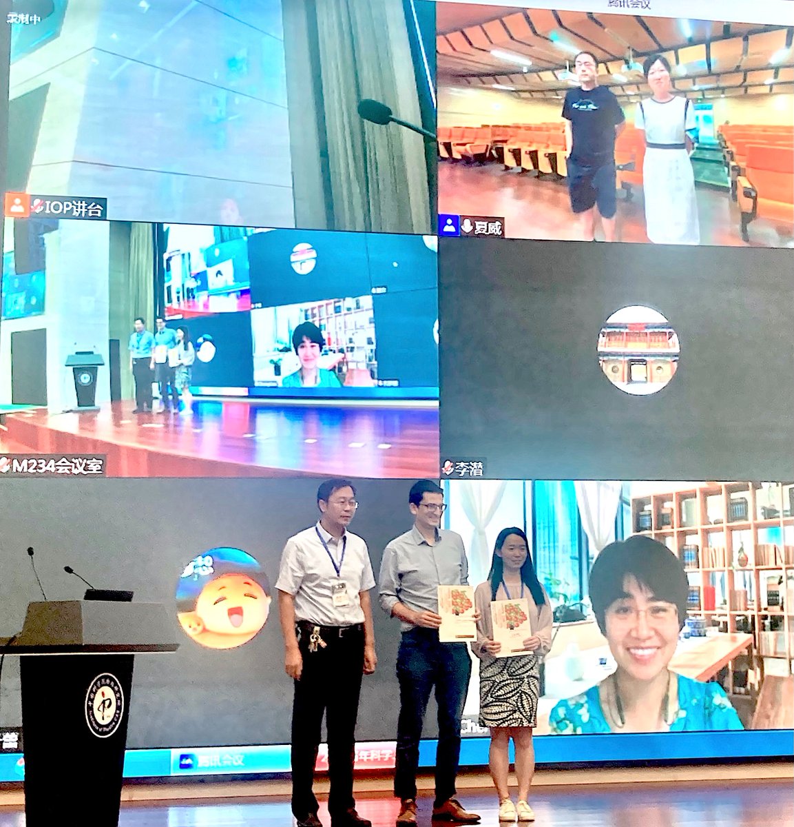 PalmaLab_'s tweet photo. 🎉Congrats Lab! We are over the moon to share the podium with the brilliant #condensedmatter #physics presentations & work of Cheng Cen (https://t.co/ljFHfE9p11) Cuiying Pei (https://t.co/94HTFwL5kE) & Yaxian Wang (https://t.co/14fpwOK9wP) @ShanghaiTechUni #IOPCAS Symposium 2022 https://t.co/7MgydnQTK1