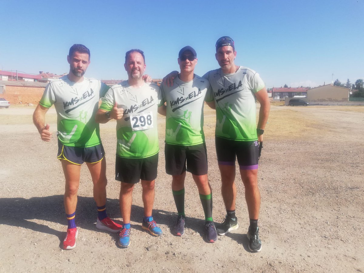 La Franquicia presente en la XXXVIII Carrera Popular Pedestre Virgen Del Villar en Laguna de Duero (Valladolid).
Y después de la carrera y el postureo, vendrá el recovery…
Como siempre los km van para:
<a href="/KMSxELA/">KMSxELA</a>
<a href="/DrinkingRunners/">🏃🏼‍♀️DrinkingRunners 🏃🏻‍♂️💎</a> <a href="/FBAValladolid/">BancoAlimentosVA</a> 
<a href="/FundacionDravet/">Fundación Síndrome de Dravet</a> <a href="/Gnao1Espana/">GNAO1 España</a>.