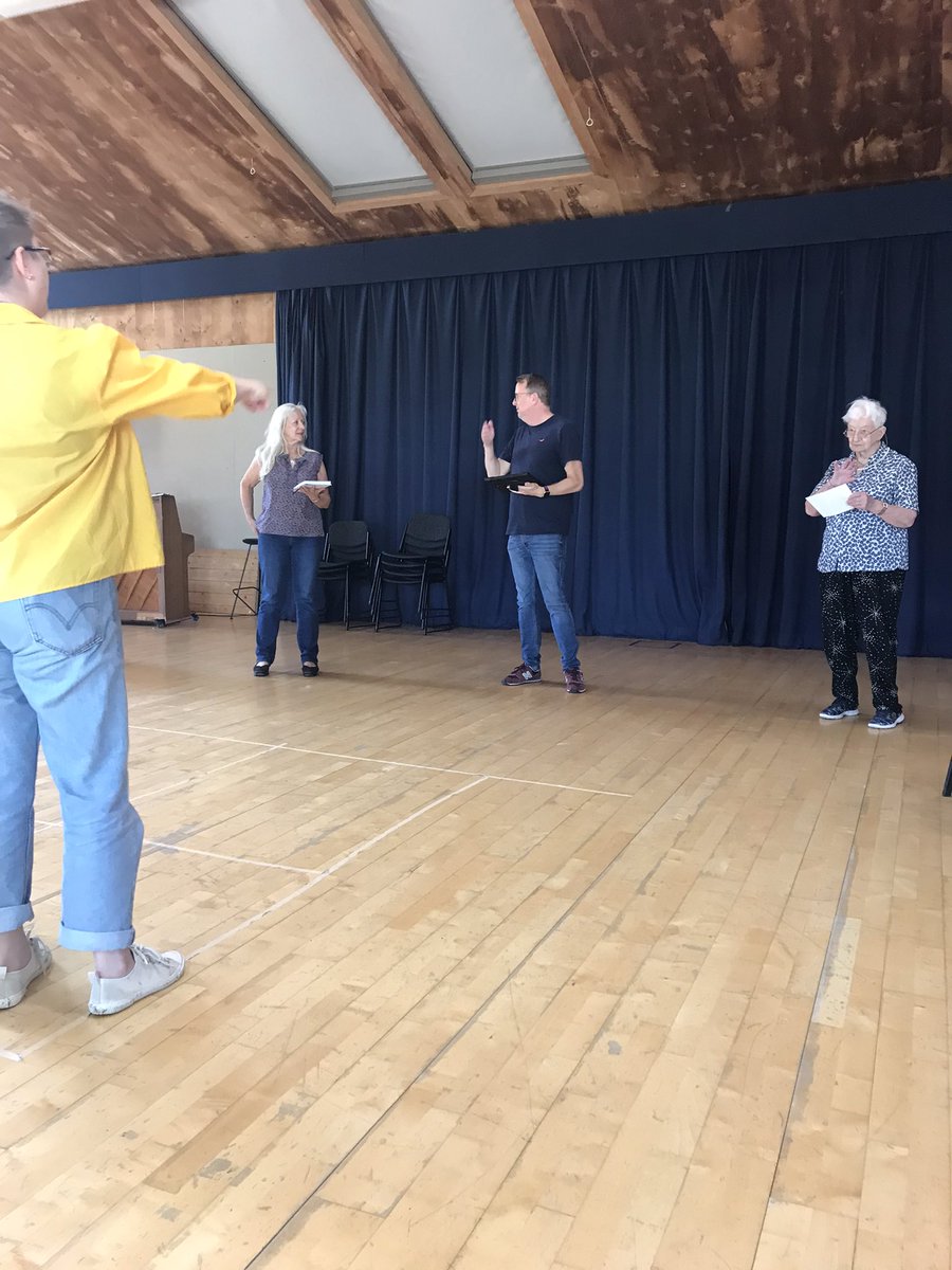 writerflanners's tweet photo. Starting to turn words into performance.
@ChichesterFT #SummerWeekender
#theatre #devising #creating https://t.co/IT3kHtRrr2