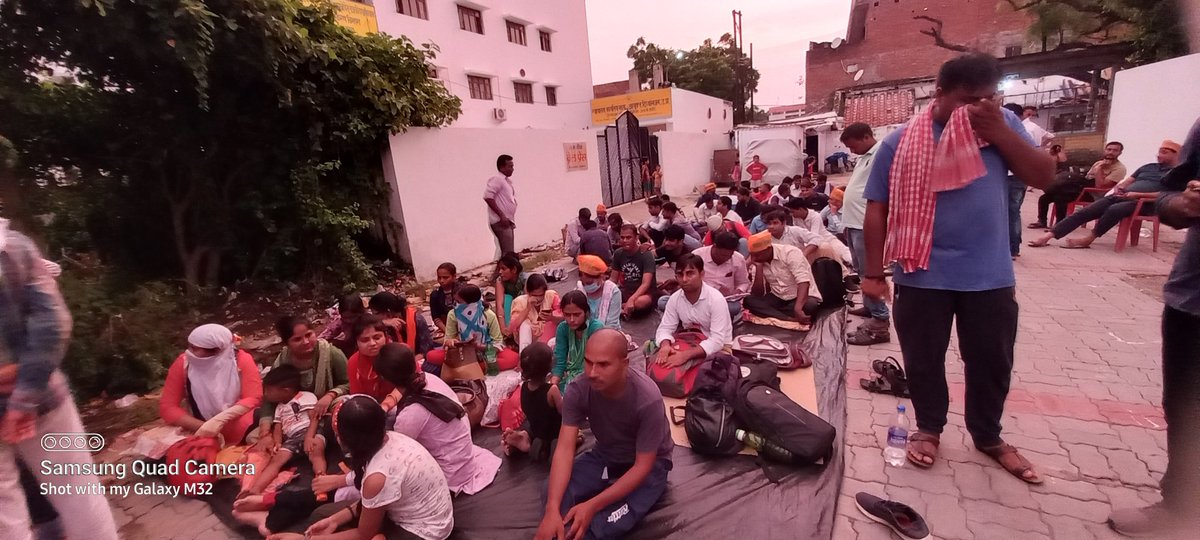 #सुपरटेट_को_न्याय_दो
Sir आप चाहते तो समस्त super tet पास अभ्यर्थियों को जॉब दे सकते थे 
अब हमारे kai साथी over age हो 
उनकी जिंदगी बरबाद हो गई             कृपया न्याय करिए <a href="/myogiadityanath/">Yogi Adityanath</a> <a href="/narendramodi/">Narendra Modi</a> <a href="/SarvendraEdu/">Sarvendra Vikram</a> <a href="/AmitShah/">Amit Shah</a> <a href="/JPNadda/">Jagat Prakash Nadda</a>