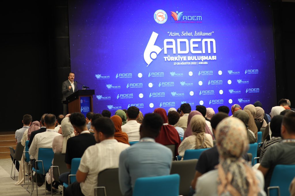 Akademik Düşünce Eğitim ve Medeniyet Topluluğu,  üniversitelerimizde kısa sürede teşkilat kapasitesini artırarak her geçen zaman daha da nitelikli hale geliyor.
Entelektüel ve kültürel çalışmalarıyla her türlü takdiri hak ediyorlar.

#iyikiADEMvar 
<a href="/ADEMgenelmerkez/">ADEM Genel Merkez</a>
<a href="/gencmemursen/">Genç Memur-Sen</a>