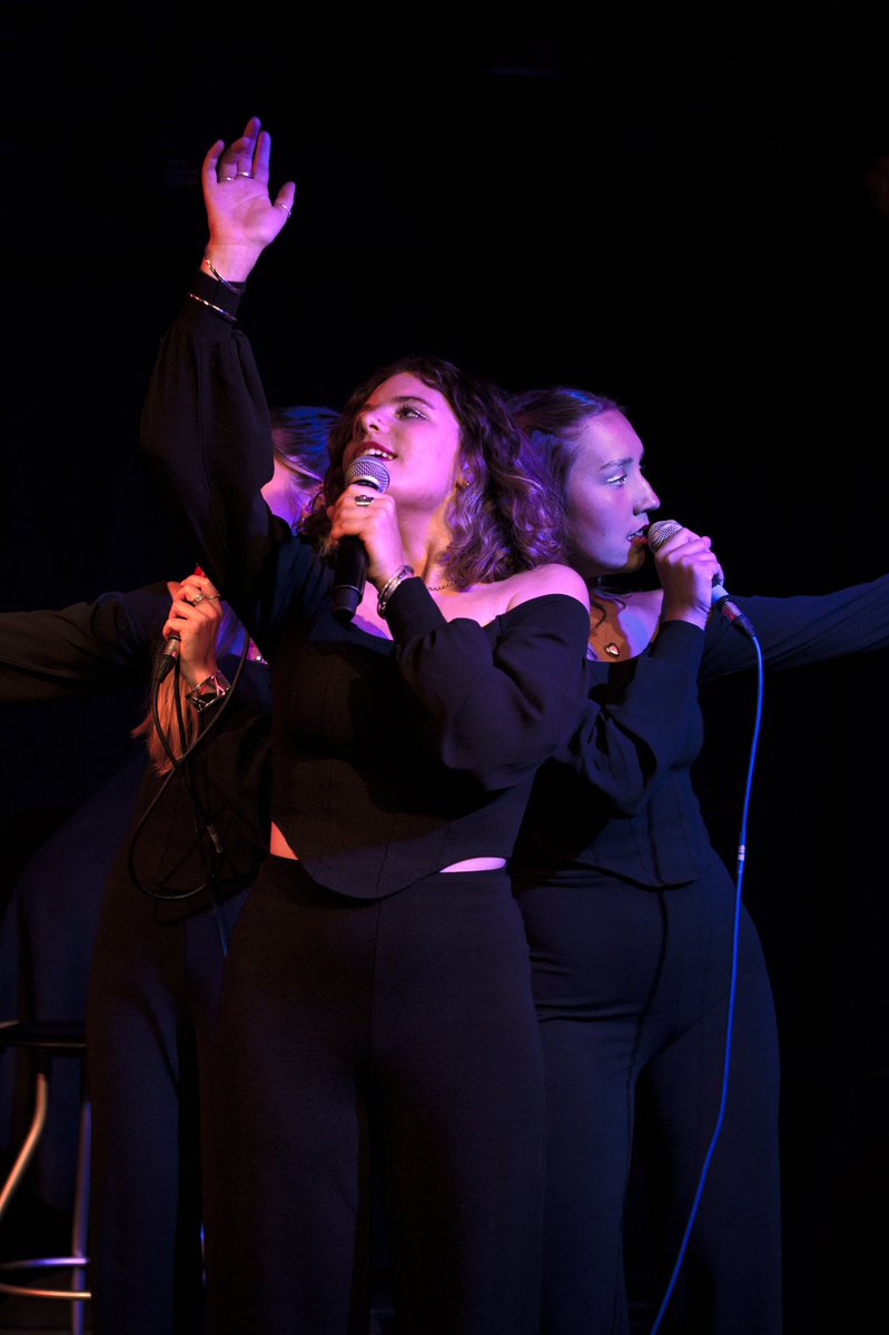 Tonight is the last night to see our cabaret show…come and join us this evening at 9.10pm. We’d love to have you 🧡 res.cthearts.com/event/34:3673/ <a href="/edfringe/">Edinburgh Festival Fringe</a> <a href="/edfringe_review/">EdFringeReview</a> @fringebiscuit