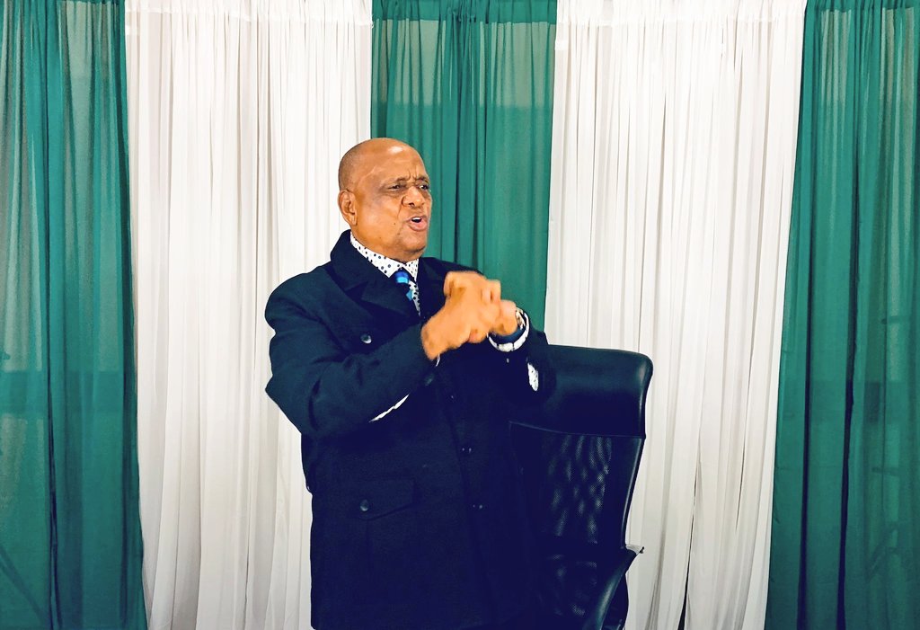 ZCC_Mbungo's tweet image. Enriching message from Bishop Nehemiah Mutendi in #Edmonton today on shepherding God&apos;s flock.
𝙹𝙴𝚁𝙴𝙼𝙸𝙰𝙷 3:15

Thank you ZCC Canada 🇨🇦, @ZCC_America 🇺🇸, and British Virgin Islands 🏝️ for hosting the North America conference. 
📽️: youtu.be/ZUTWwg_cCD0