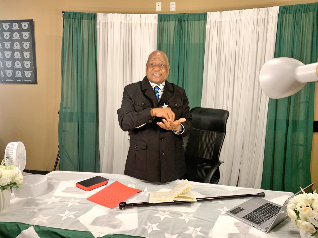 ZCC_Mbungo's tweet image. Enriching message from Bishop Nehemiah Mutendi in #Edmonton today on shepherding God&apos;s flock.
𝙹𝙴𝚁𝙴𝙼𝙸𝙰𝙷 3:15

Thank you ZCC Canada 🇨🇦, @ZCC_America 🇺🇸, and British Virgin Islands 🏝️ for hosting the North America conference. 
📽️: youtu.be/ZUTWwg_cCD0