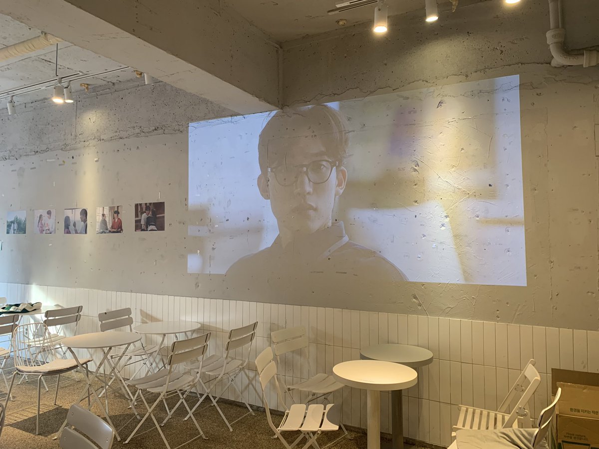 getchagall's tweet image. 서울갯카페 철거중이며 7시까지 특전수령및 카페이용은 가능합니다!