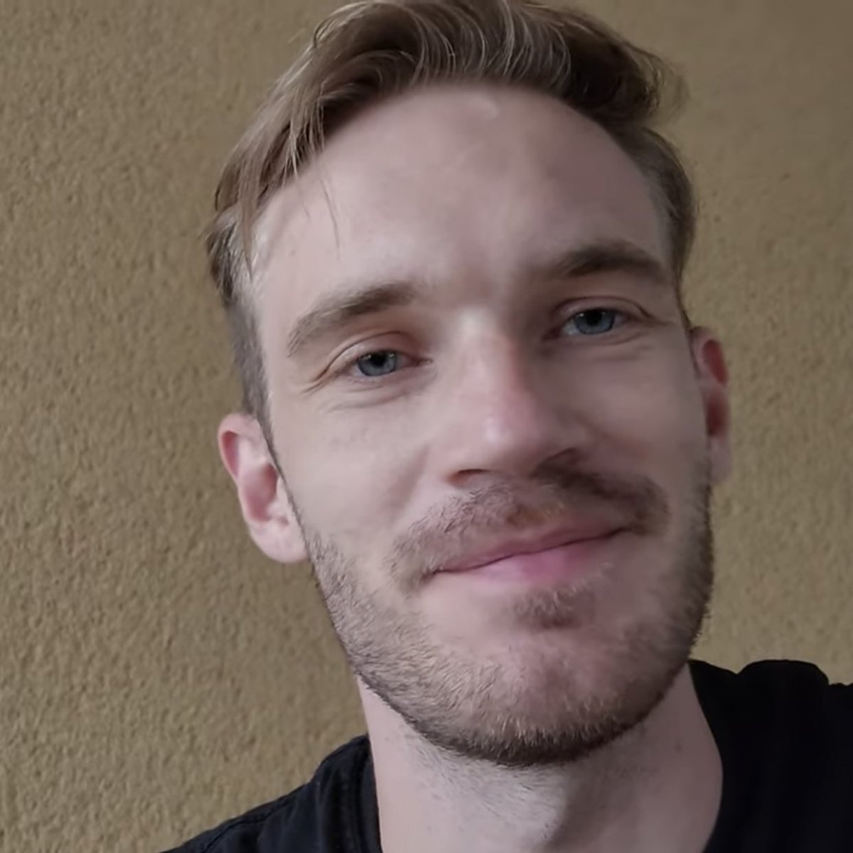 basedpewds's tweet photo. https://t.co/JMQ9Q44Hme