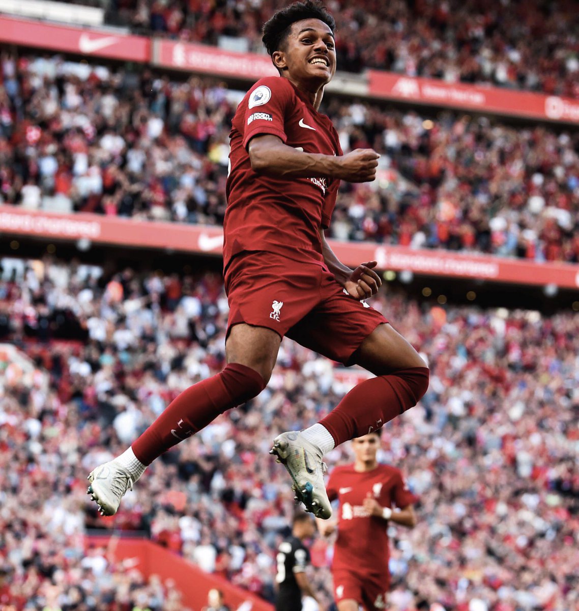 tashaaa2000's tweet image. Flashbacks🥲🥲