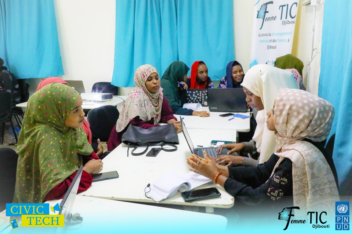 FemmeTicDjibout's tweet photo. Lorsque nous investissons dans leurs compétences &amp; que nous leur donnons les bons outils et les bonnes opportunités, elles peuvent prendre des mesures positives pour relever les défis qui les affectent. 
Formation #CivicTECH👩‍💻 en partenariat avec @PNUDDjibouti.
#womenintech #SDGs https://t.co/9iTRyuth37