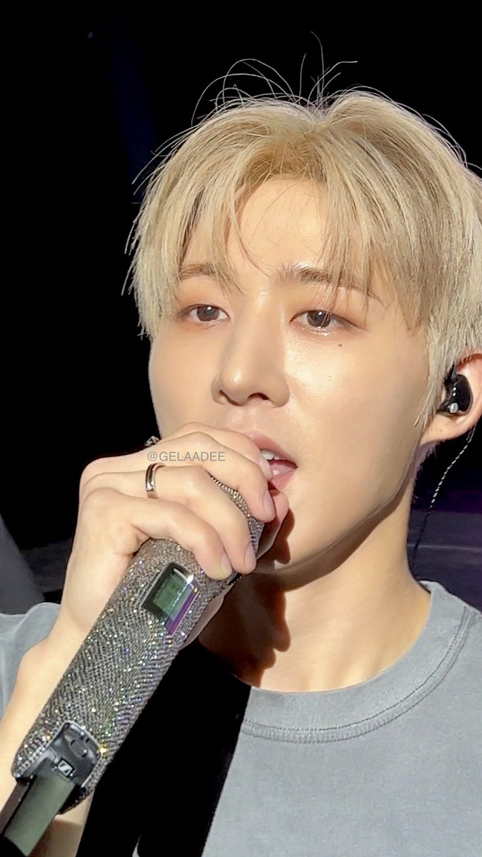 gelaadee's tweet photo. To be this close to B.I π₯Ήπ UNREAL!
i literally fell down after this.
no exaggeration π @shxx131bi131
#KimHanbin #HANBIN #BIinManila #HanbinInManila #ItsBInAWhile #BIofflineInManila #KimHanbinInManila https://t.co/uk3W85x7Fl