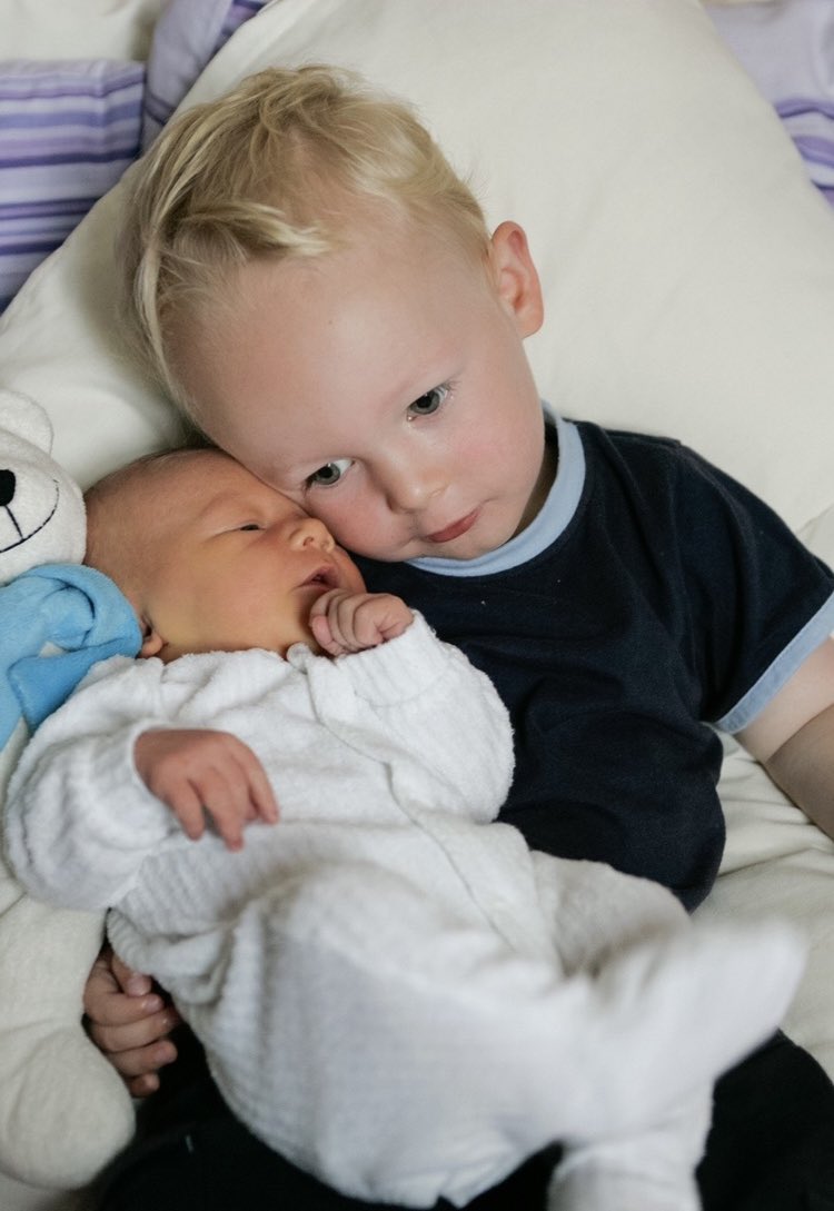 Dave Thompson tweet media