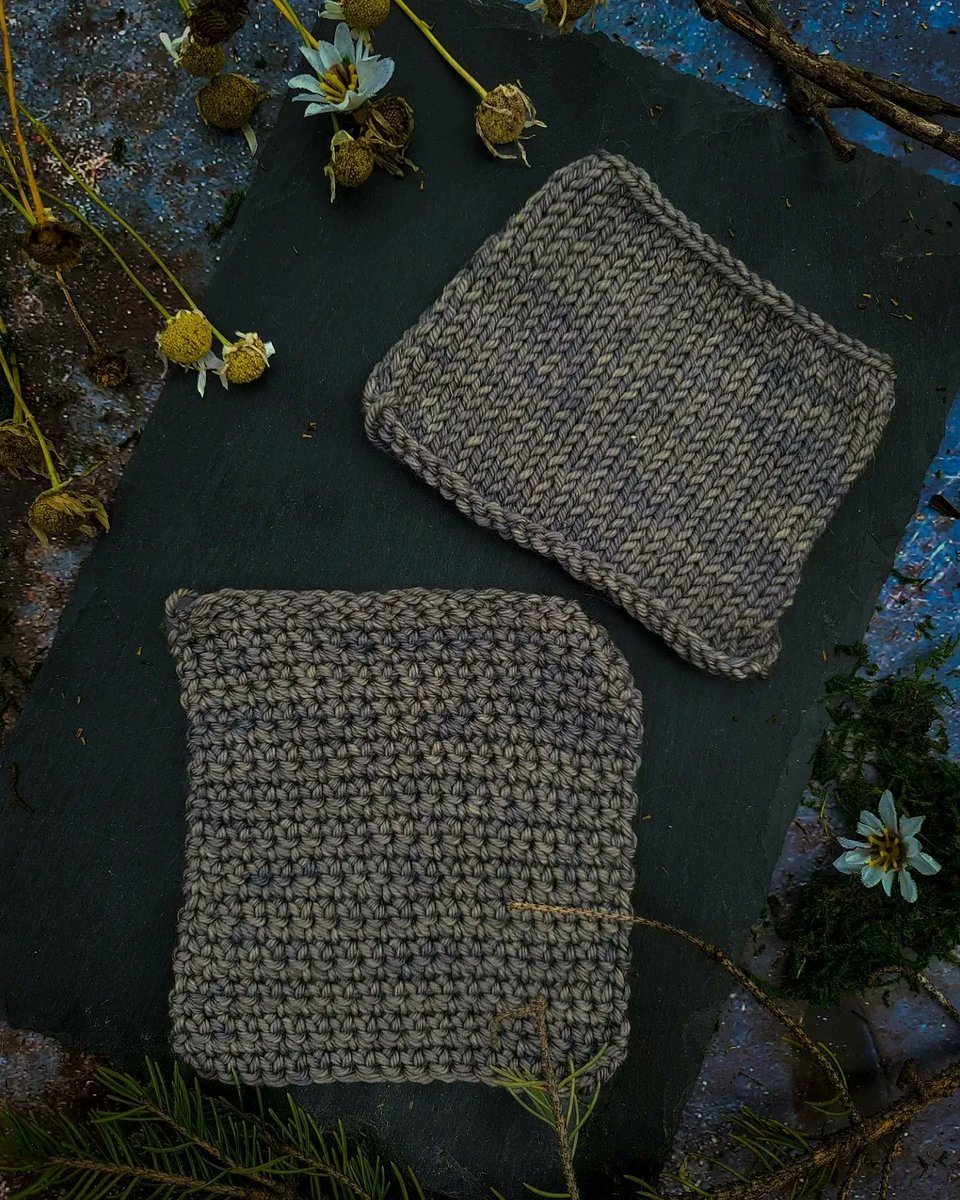 FrostedStitch's tweet photo. It's black. It's blue. It's green. It's grey. It's all of these and then some - hard to describe and harder to capture. A camouflage green-grey semisolid with stunning streaks of both black and subtle blue hues.

D E C A Y

Collection launch Sept. 2nd, 8pm EST https://t.co/iaaIvrX08l
