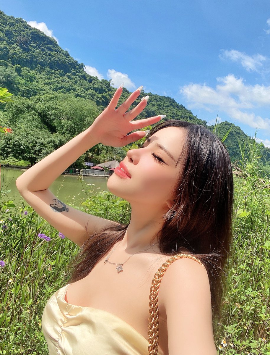 黄推福利内容 - PLANT LILY 💗的精彩图片 福利姬PLANT LILY 💗分享的黄推图片2 - 网红私拍内容