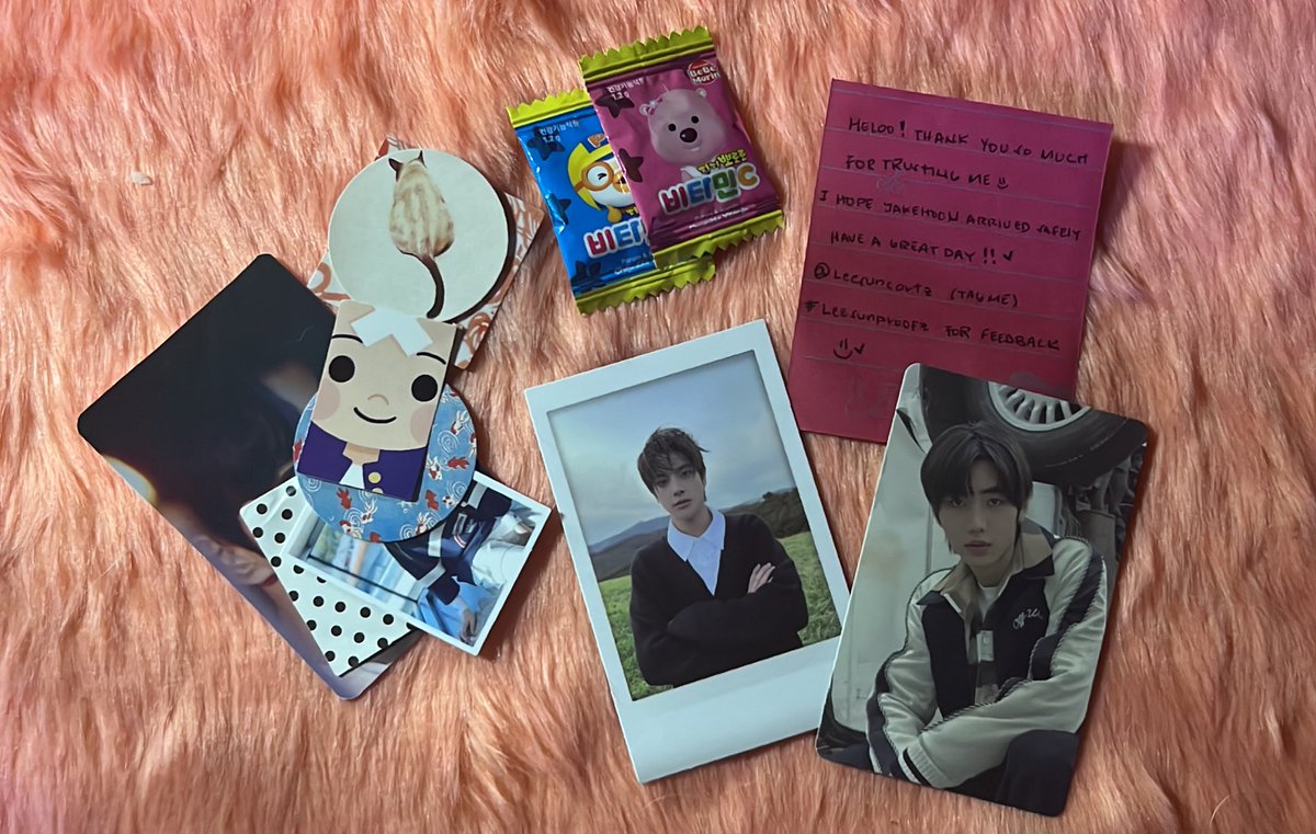 hees4life's tweet photo. thank youuuu @Leesuncartz they arrived safely🥹🫶🏻 #leesunproofz https://t.co/hX8yB20onl
