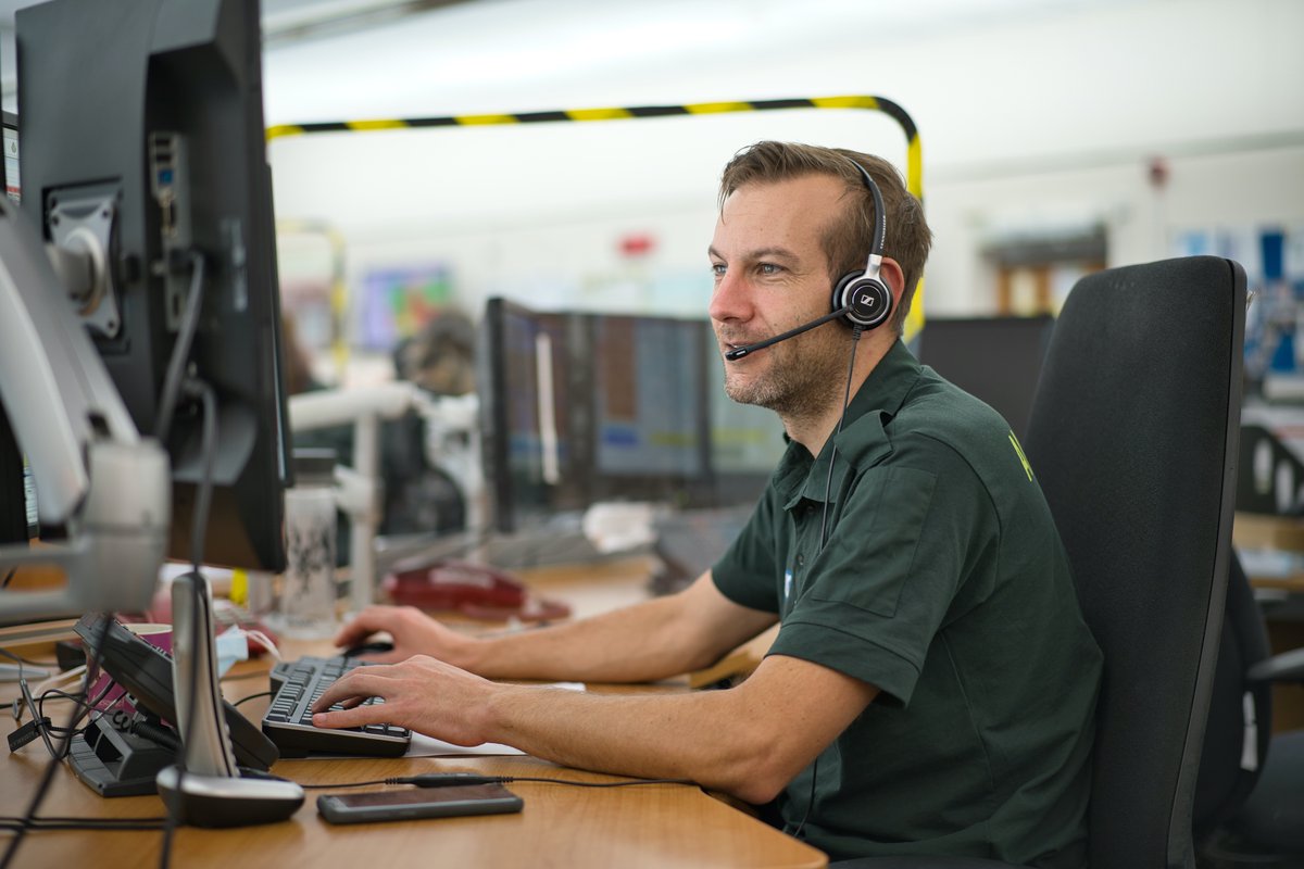 EastEnglandAmb's tweet photo. We are here today if you need us, but please consider if you should be calling for an ambulance or if there is a more suitable care alternative. 

NHS 111 is there to give you professional advice and can arrange care if needed.

#Think111First https://t.co/kF80Q6rzwX