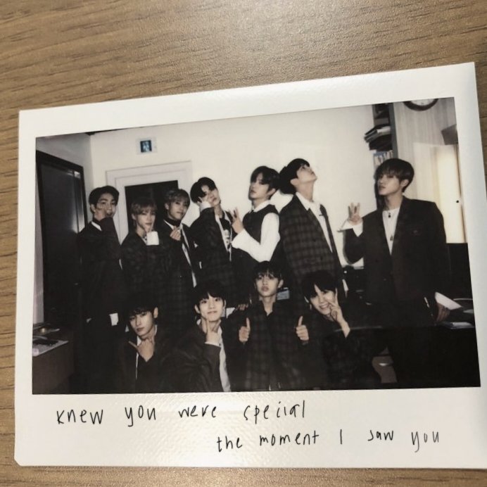 remindays's tweet photo. 소중한 사람들 https://t.co/XiaSAfkuO7