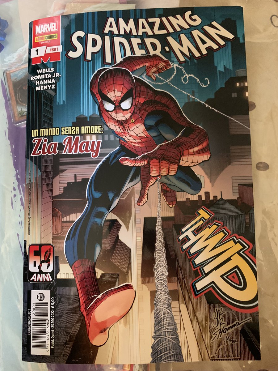 Spiderjin's tweet photo. E con questo numero 1, riparto anch’io da capo, nella vita.
Grazie a tutti gli amici che hanno firmato questo “semplice” fumetto, ormai diventato così prezioso per me. 
Grazie @CosmicComicsFid per questi vent’anni di avventure e per la dedica personale. 🤗
It’s a brand new day… https://t.co/Dhfe0i5h4X