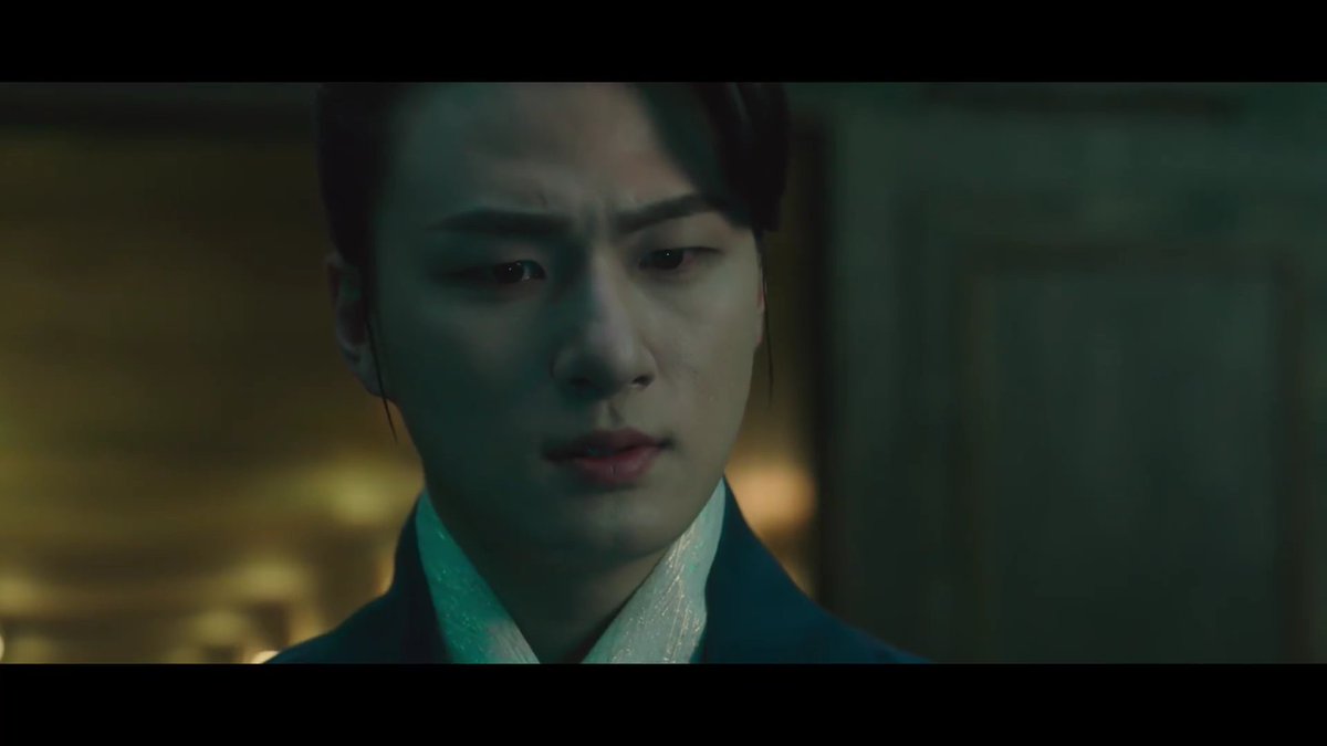 jungiespace's tweet photo. Hongsis, listen up. We don't need a GoWon villain arc. Let him remain unswayed and he won't get manipulated by this b!tch Jin Mu. He deserves to be a king, so it's unnecessary to turn him into a villain. Let him live by his principles instead. #AlchemyOfSoulsEp20 #AlchemyOfSouls https://t.co/f4Pf1kOzGt