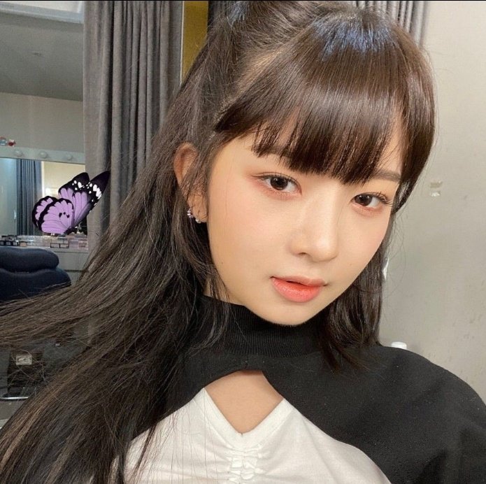 GirlGroupsThink's tweet photo. IVE's Rei https://t.co/lu0iATk67g
