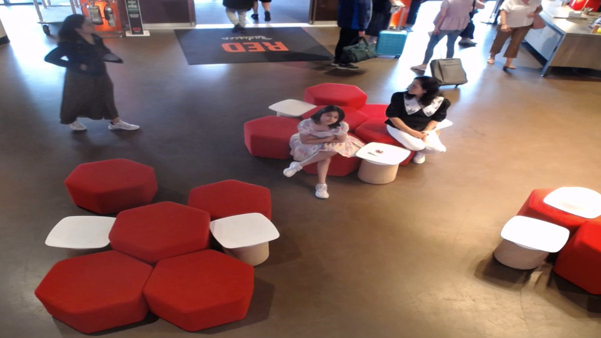 REDselfieGLA's tweet photo. #RadissonRed https://t.co/QSOEsp7kUf