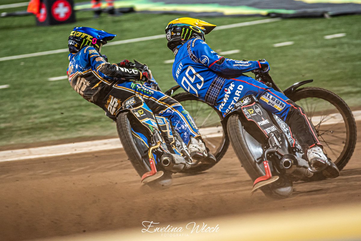 ewelinawloch's tweet photo. To był jego wieczór 🔥 Kilka 📸 zwycięzcy #WroclawGP 🏆 @DanBewley
Pełna galeria wkrótce... ⏳ @SpeedwayGP #FIMSpeedwayGP https://t.co/sYrhFxqEit