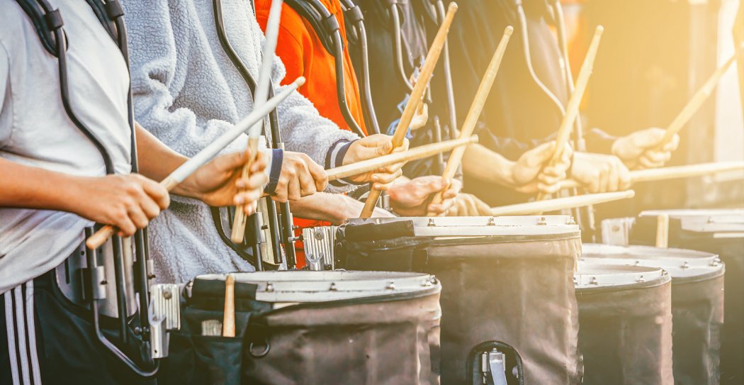 Atten-HUT! 🥁 Get ready for your game day performance with percussion practice gear from companies like @AheadDrumsticks, @Prologixpads, and more!
#drums #newgearday 
bit.ly/3wuvaFF