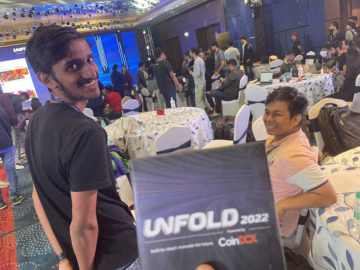 murabitoB9's tweet photo. Part 2. Thanks guys 😂😂 @devfolio #Unfold2022 Now who wants to be the first transaction to my h/w wallet https://t.co/IZI2kUNuOL