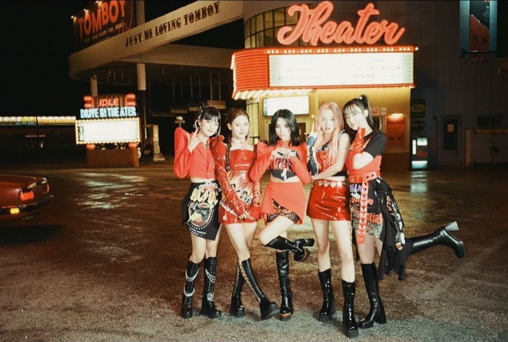 gidle_idle's tweet photo. 2022 올해의 브랜드 대상 🎉🎊
🏆여자 아이돌 부문 수상자 - (여자)아이들
🏆여자 멀티테이너 부문 수상자 - 전소연

올해 주요 시상식 휩쓸기! 아이들 이제 시작하나요?! 축하합니다!! 👏👏👏 https://t.co/53GFvpey3F
