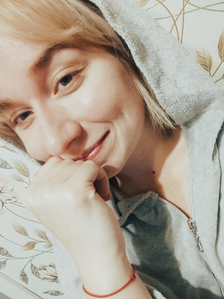 случайные периоды отчаяния - это тоже чувства, пусть и не слишком радостные, но они заставляют осознать, что ты ещё здесь...✨ #мысливслух 🌺 #wildbloom 🌘 #biglittiemoon