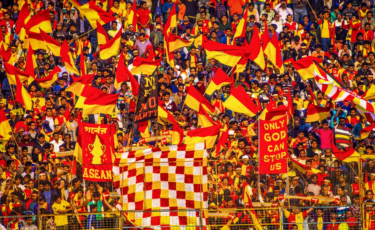 eastbengal_fc's tweet photo. Can't wait to see all of you, #TorchBearers! 🫡🔴🟡

বিপক্ষ সাবধান! আজ গ্যালারি কাঁপাতে আসছে আমাগো সমর্থকরা! 🔥

#JoyEastBengal #EmamiEastBengal #KolkataDerby #DurandCup #EEBATKMB https://t.co/iiU5RoHH7Q