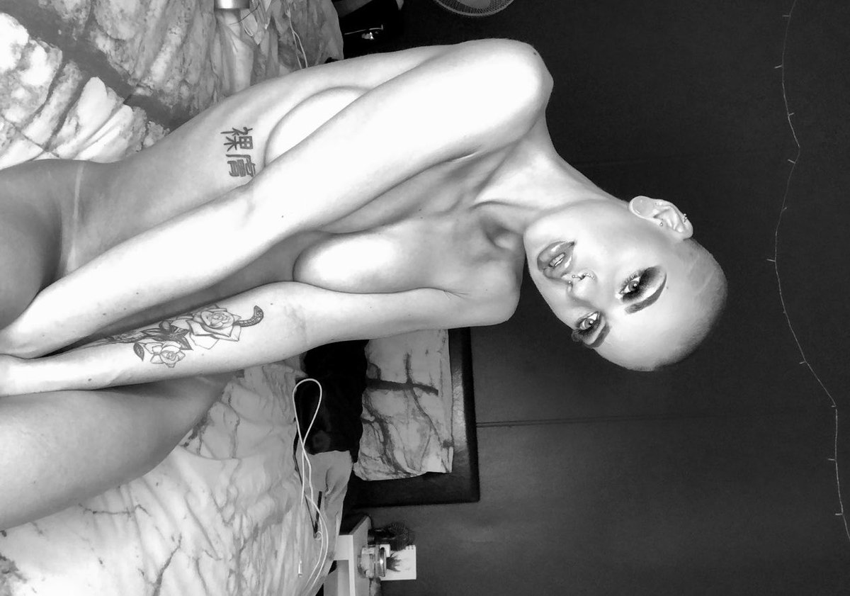 Content from sneaky.minxx