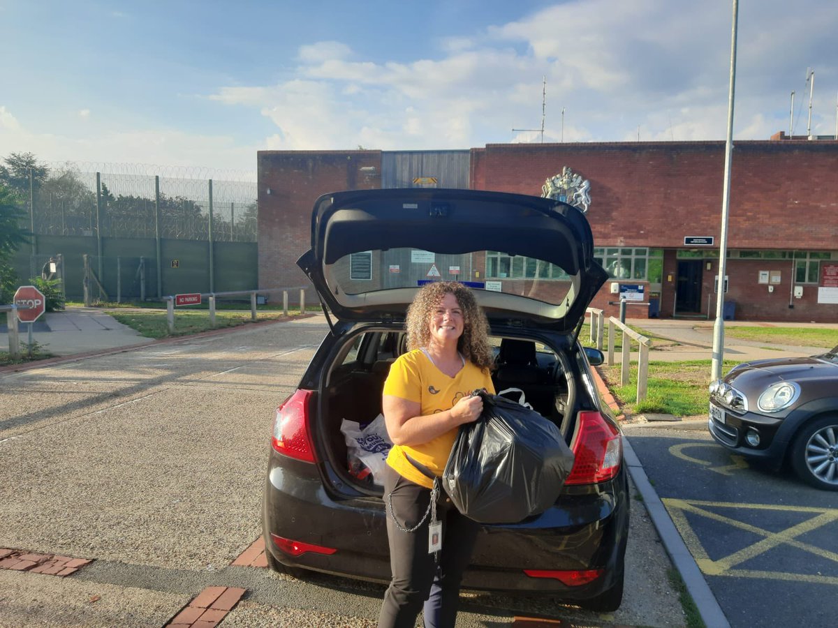 A big thank you to all our runners who donated preloved running kit to <a href="/hmyoifeltham/">@HMYOIFeltham</a>. This was delivered at their community run yesterday and was greatly appreciated. #loveparkrun