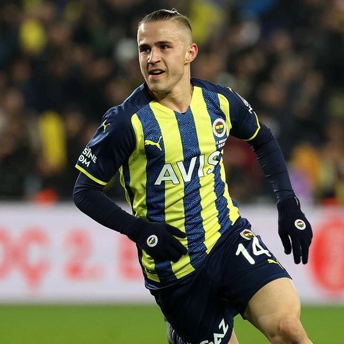 FETİ DİLEK(Fenerbahçe)💛💙⭐️⭐️⭐️⭐️⭐️ tweet media