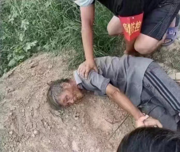 每日反共🇺🇦 tweet media