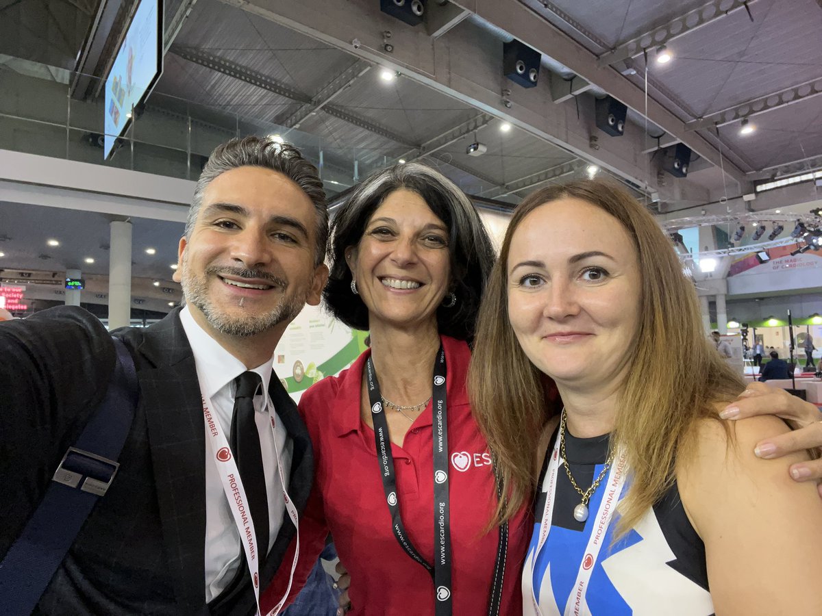 GiuseppeGalati_'s tweet photo. ๐Moving away from the #ESCcongress & #Barcelona
Probably one of the best editions this time because of people (less science).
The #ESCheARTGALLERY as well as #pianoarea fantastic novelties
See you next year ๐โค๏ธ
@DrDEliaEmilia @iamritu @GMCRosano @MicheleSenni @radcliffeCARDIO https://t.co/jobkpFmix6