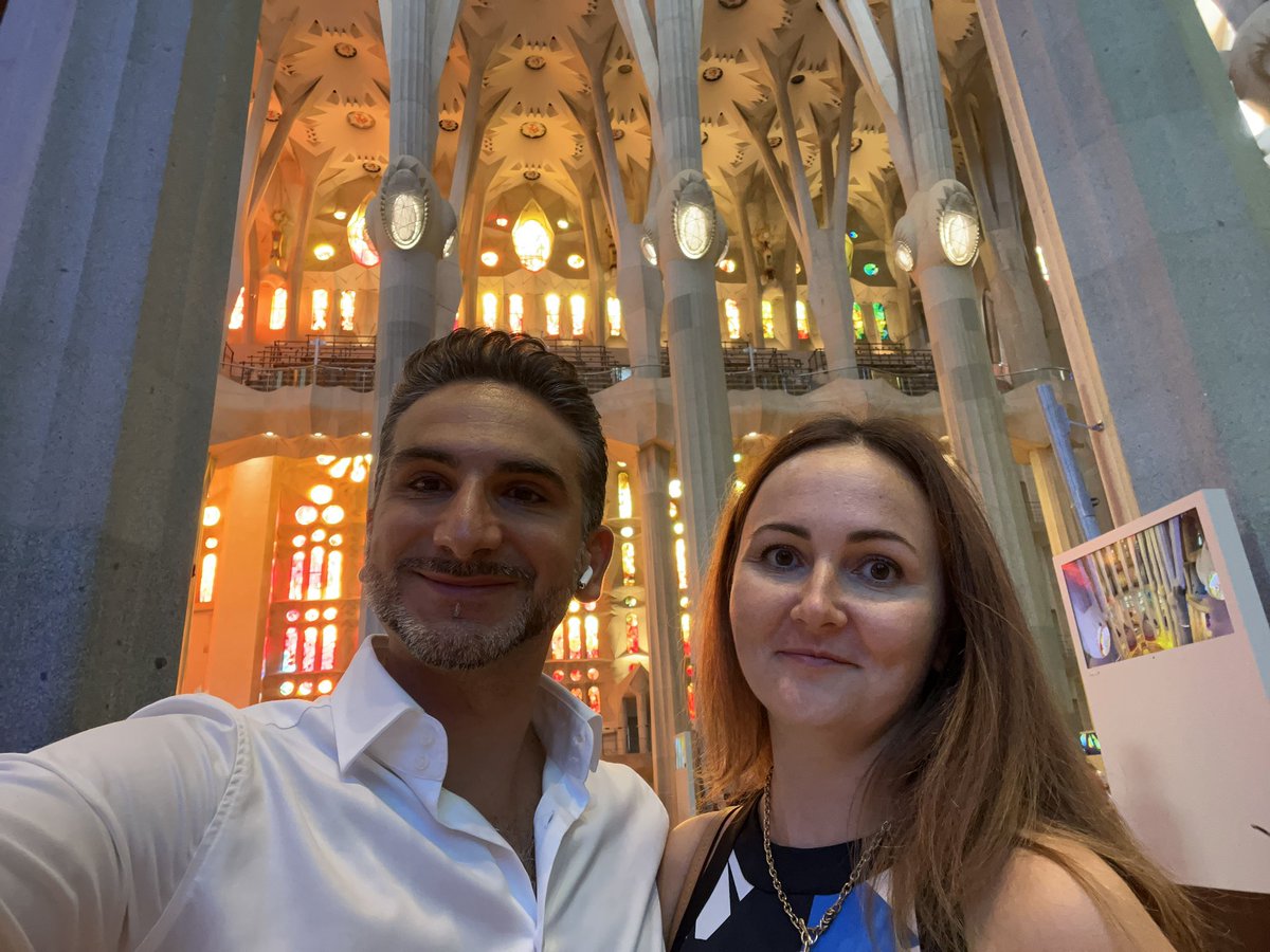 GiuseppeGalati_'s tweet photo. ๐Moving away from the #ESCcongress & #Barcelona
Probably one of the best editions this time because of people (less science).
The #ESCheARTGALLERY as well as #pianoarea fantastic novelties
See you next year ๐โค๏ธ
@DrDEliaEmilia @iamritu @GMCRosano @MicheleSenni @radcliffeCARDIO https://t.co/jobkpFmix6