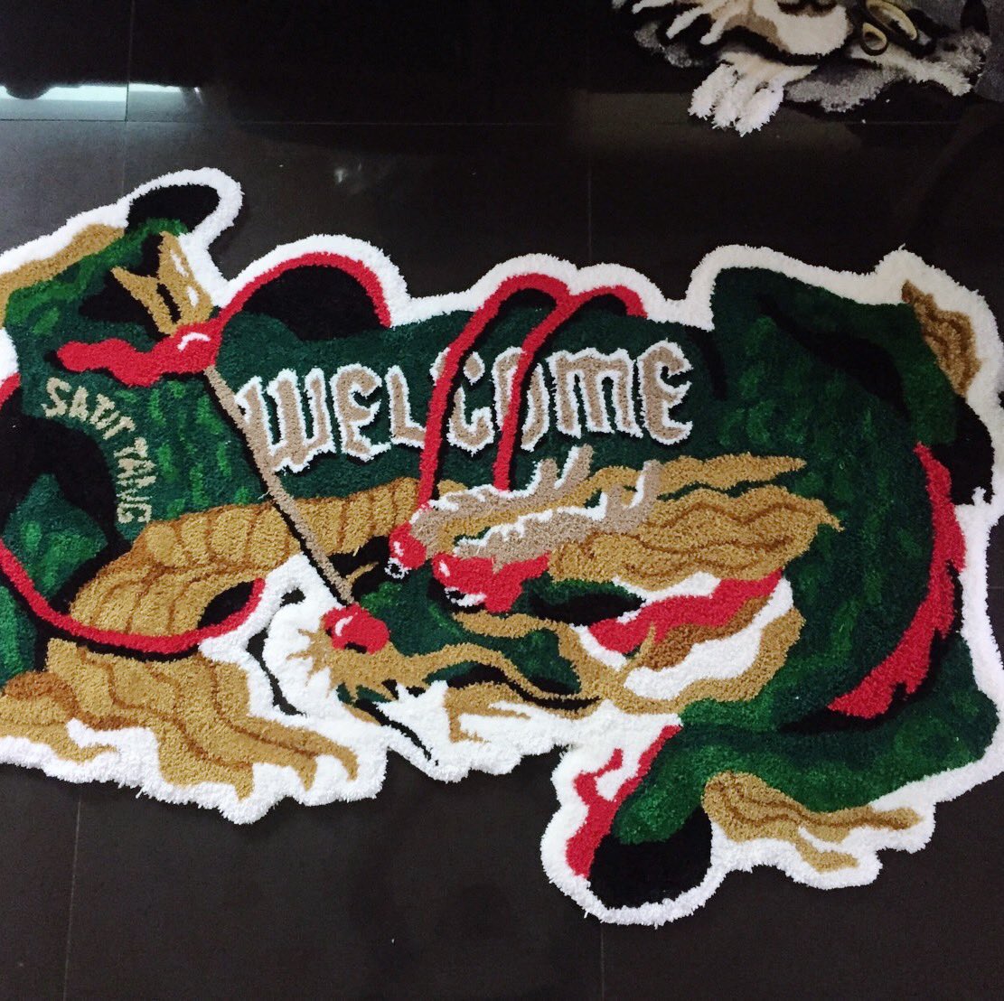 2nd rug stuff was designed by me 🐲