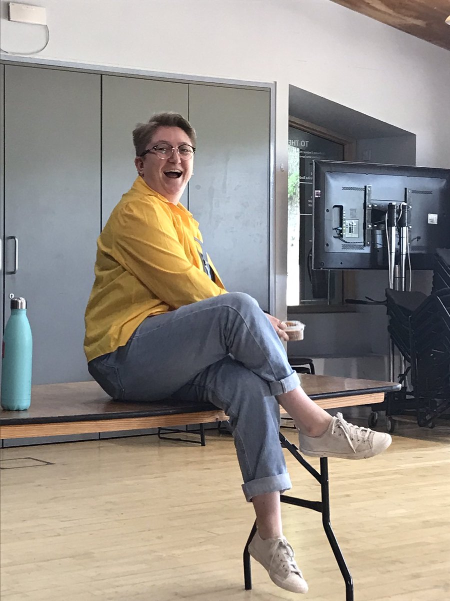 writerflanners's tweet photo. Mind the biscuits, Louise!
@RiggleyRoo @ChichesterFT
#SummerWeekender #theatre #devising #writing #performing https://t.co/nnQ0OnGfh6