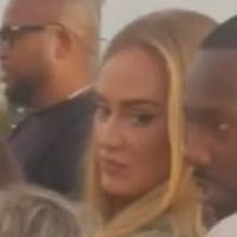 clownforadelex's tweet photo. me: I’m not a judging person 

also me in public: https://t.co/cCrmg9biGX