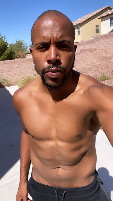 Watch AW🧱's leaked NSFW photo on TwXstars