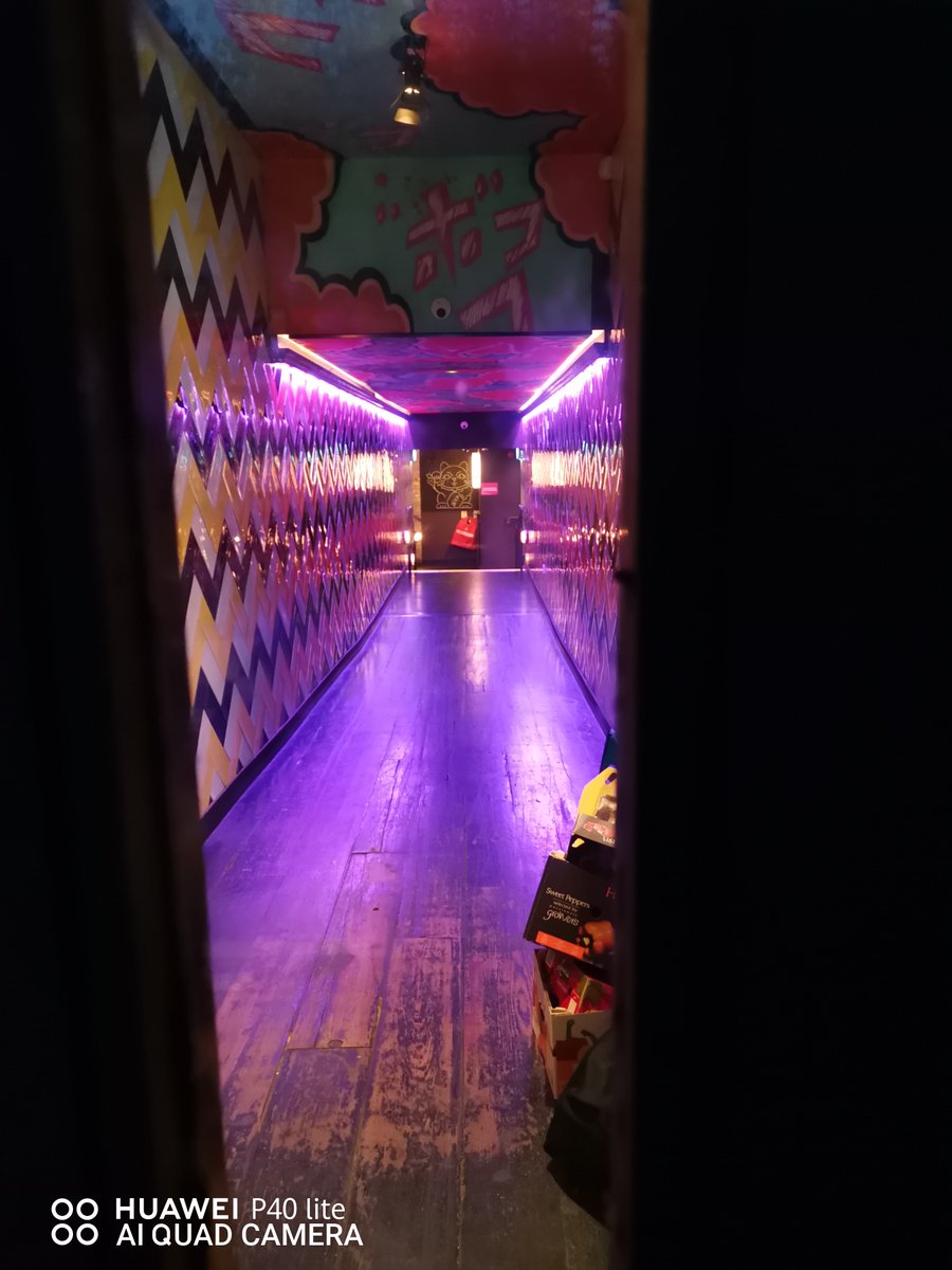 Mimiveemp's tweet photo. Welcome in the weirdest place 🌌😳 https://t.co/6JUXg17tRY