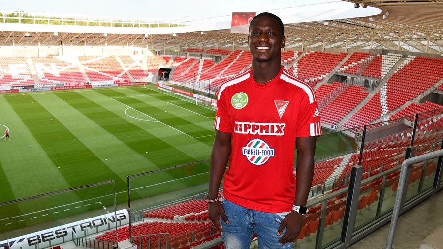 peterolawale07's tweet photo. New chapter same spirit https://t.co/B2FXjIkDJg