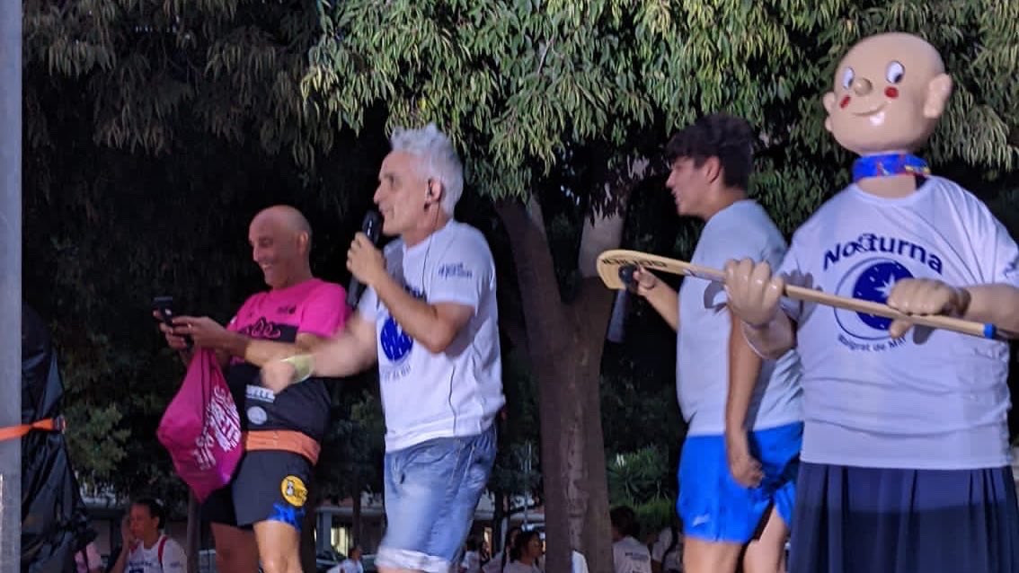 AmicsJoanpetit's tweet photo. Un any més, enorme èxit a la #NocturnaMalgrat.
Moltes gràcies a l’organització i a tots/es participants.
Els vostres kms solidaris ajudaran molt en la recerca en #càncerinfantil.
Fins l’any que ve!
#stickcontent ☺️ #stickcontenta #JoanPetitNensAmbCàncer https://t.co/yF1phdk79f