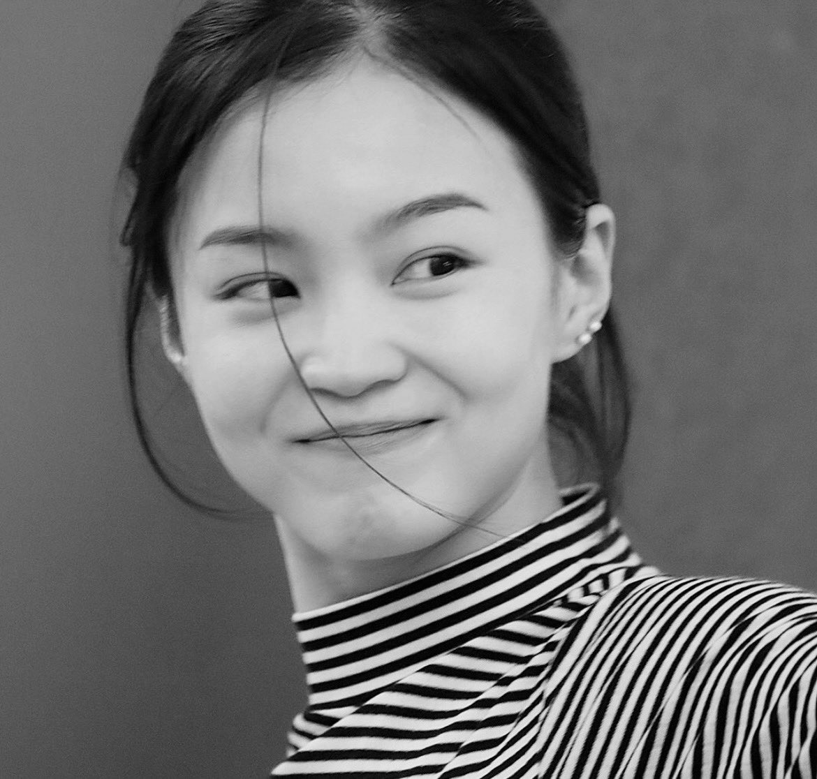 KITSUNFOX's tweet photo. ⠀  

⠀  ⠀   𝒉𝐚𝐳𝐞𝐥 𝒌𝐚𝐬𝐭𝐞𝐥𝐥𝐚𝐧𝐨𝐬 . . . 
      ☾  𝖻𝖾𝗌𝗍 𝖿𝗋𝗂𝖾𝗇𝖽𝗌 
        ——     @onyxmvstery 

⠀ https://t.co/rBo9KqEWW5