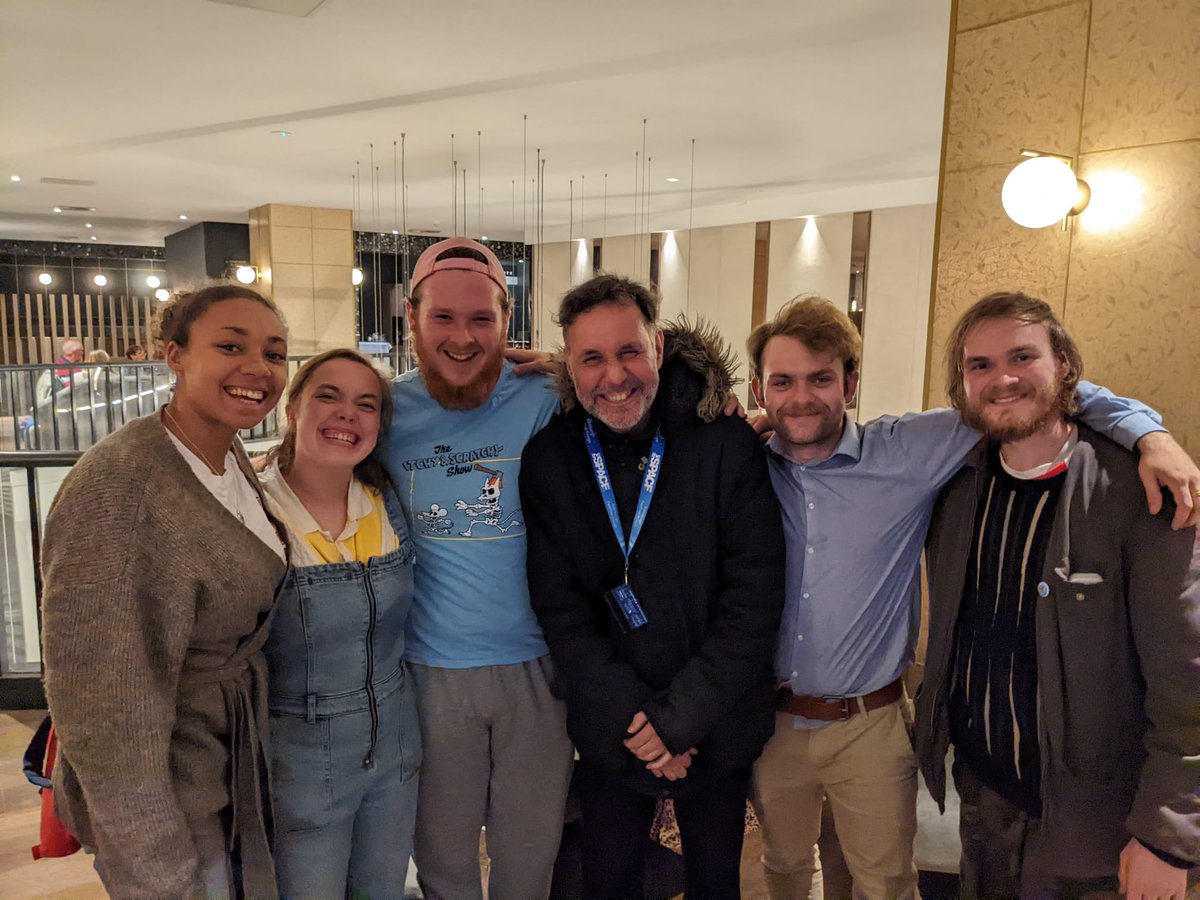 SteelHarbourPro's tweet photo. And that's curtain close. What a journey we've had as a team it's been unforgettable. Thank you to our friends families and associates. We sail on home to rest for now but we'll be back out again before long bigger and better. Edfringe.
Steel Harbour Productions. 

#EdFringe2022 https://t.co/1ikoFvgv5s