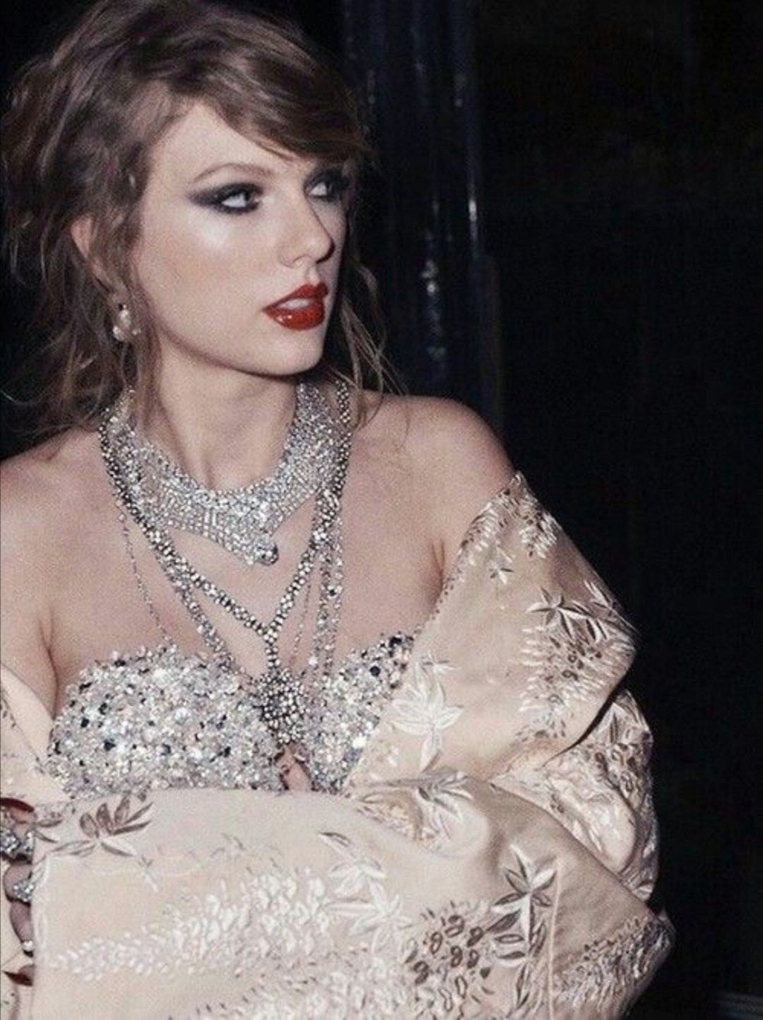 The diamond bath in Taylor Swift's new music video cost $12 million