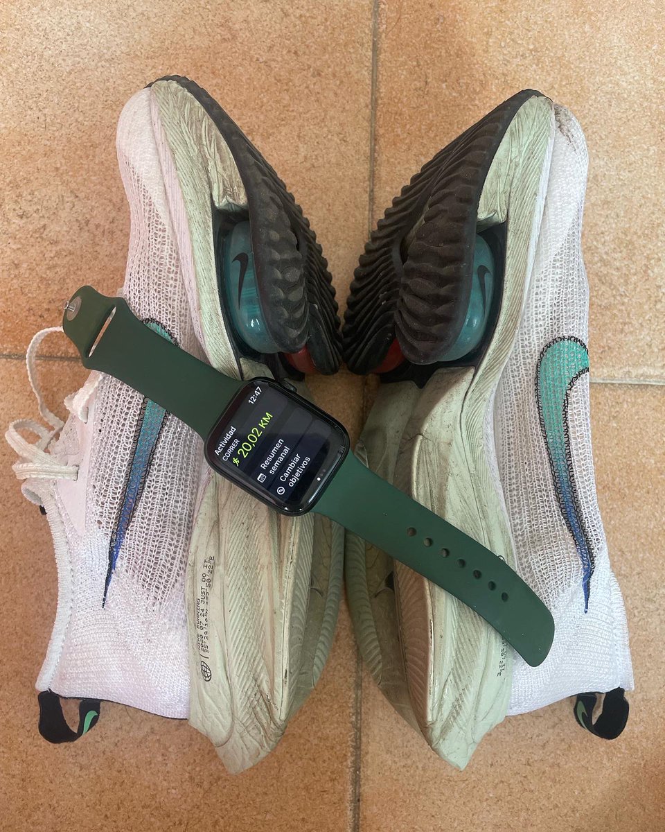 irialagaron's tweet photo. Deberes hechos, 20 kilómetros para las piernas y 70 días para @nycmarathon!  🏃🏻‍♀️💪🏻🏃🏻‍♀️💪🏻

#RunIriaRun #Athletics #NikeAlphfly #TCSNYCMarathon https://t.co/yLK67DGAJH